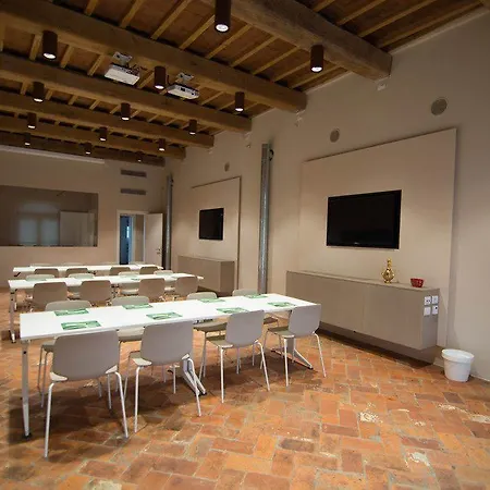 Campus Vannucci - In Citta Resort Pistoia